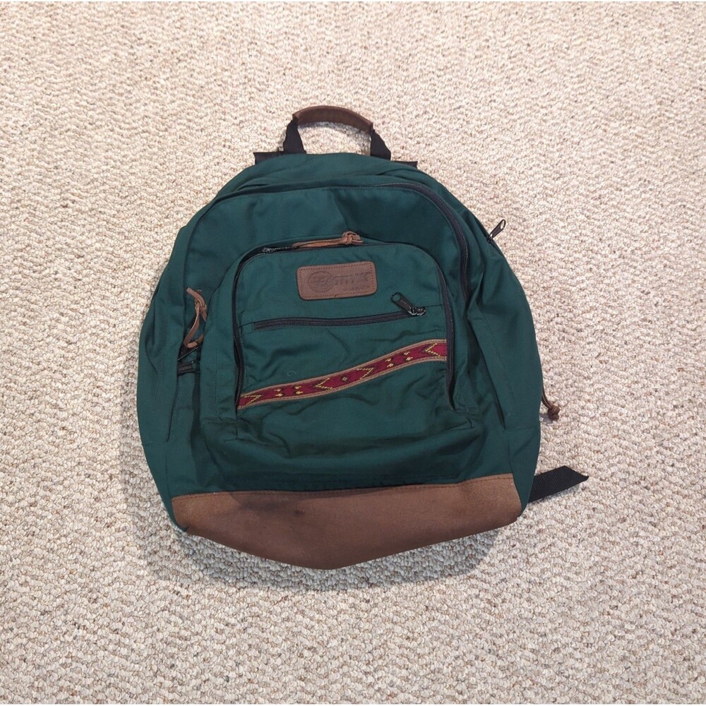 Vintage Quantum Eastpak Backpack School Travel Green Leather Bottom 90s